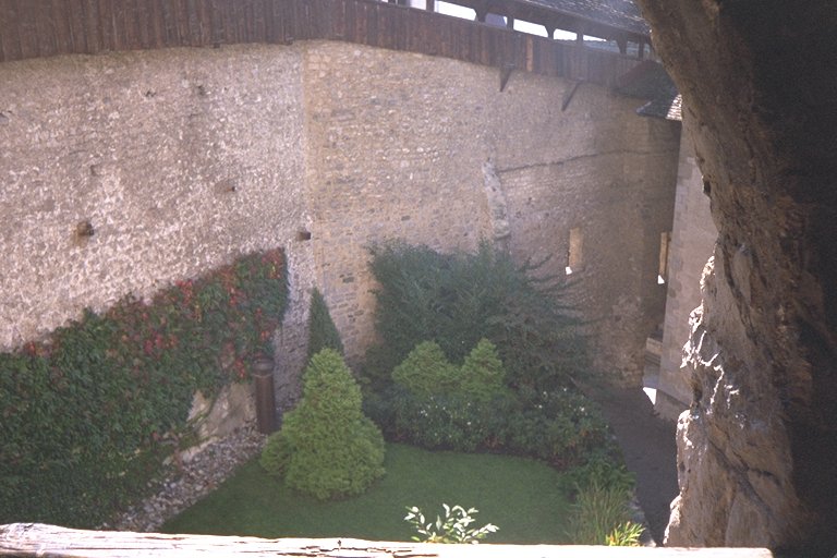 [ Eastern courtyard ]