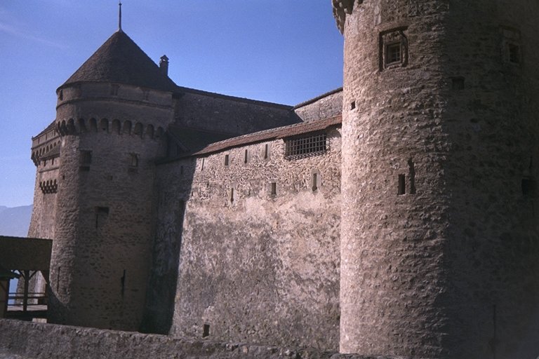 [ Center of front wall and towers ]